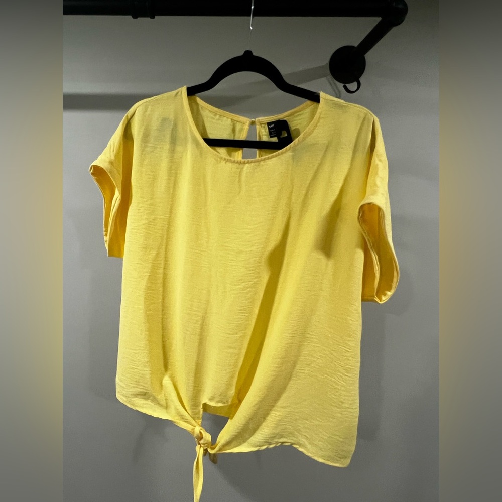 SHEIN Sunny Yellow Short Sleeve Top